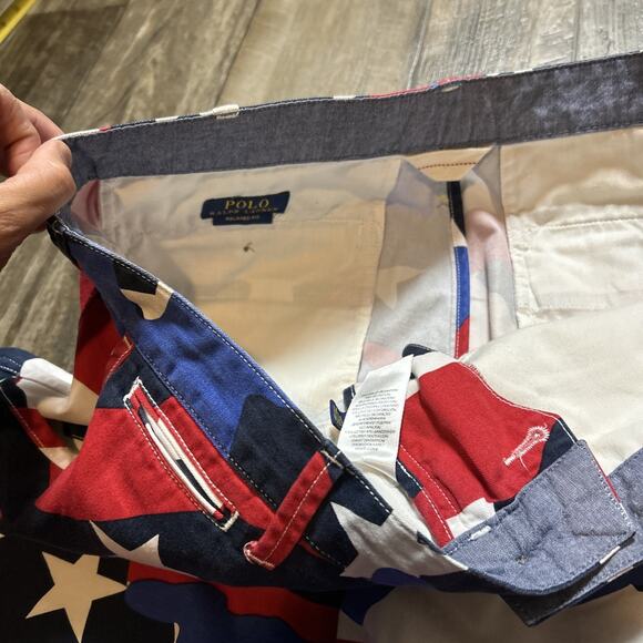 Ralph Lauren POLO Red White & Blue Size 35 Flag/Camo Shorts - Picture 3 of 9